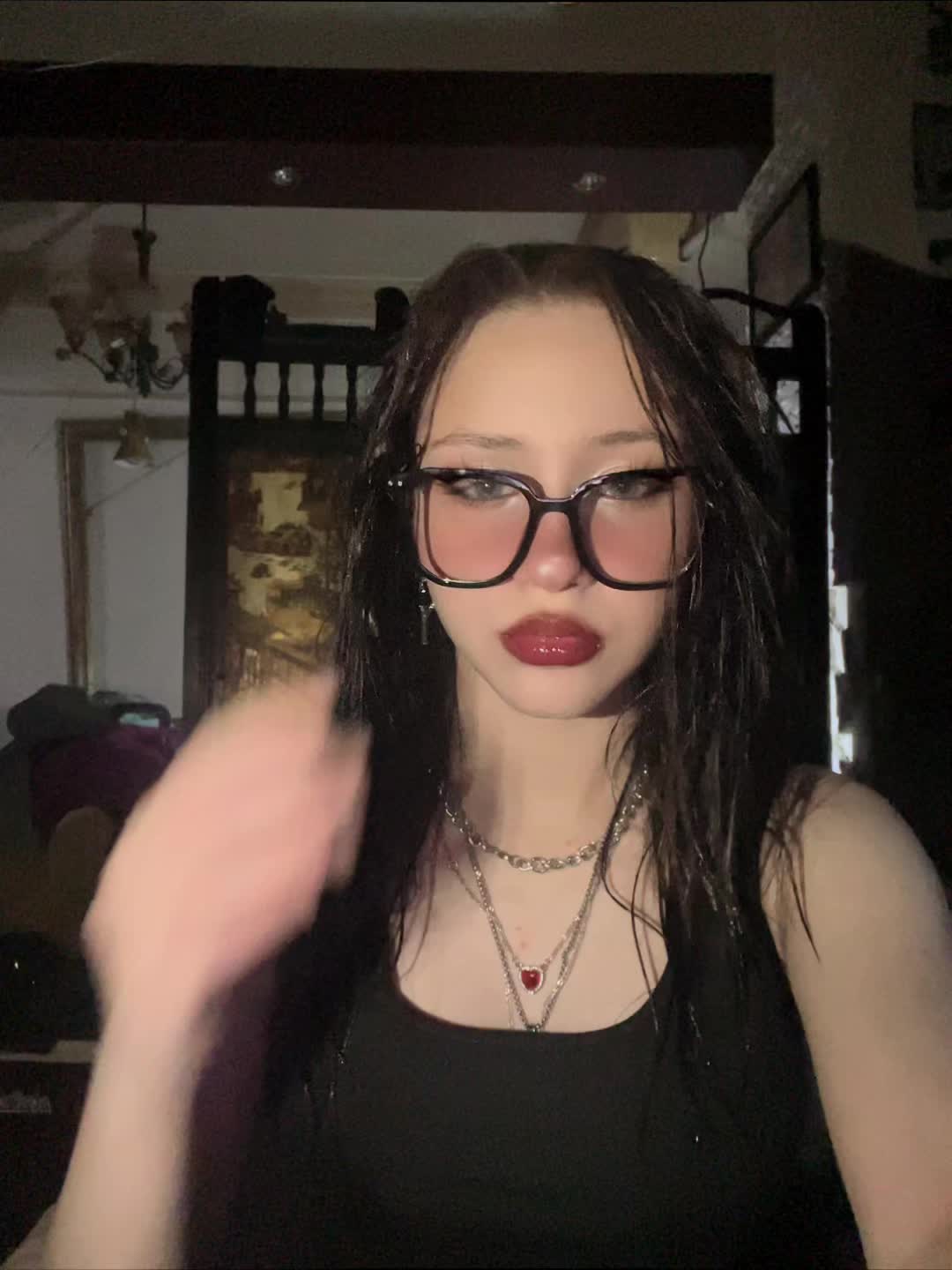 @𝐌𝐚𝐫𝐨:☆