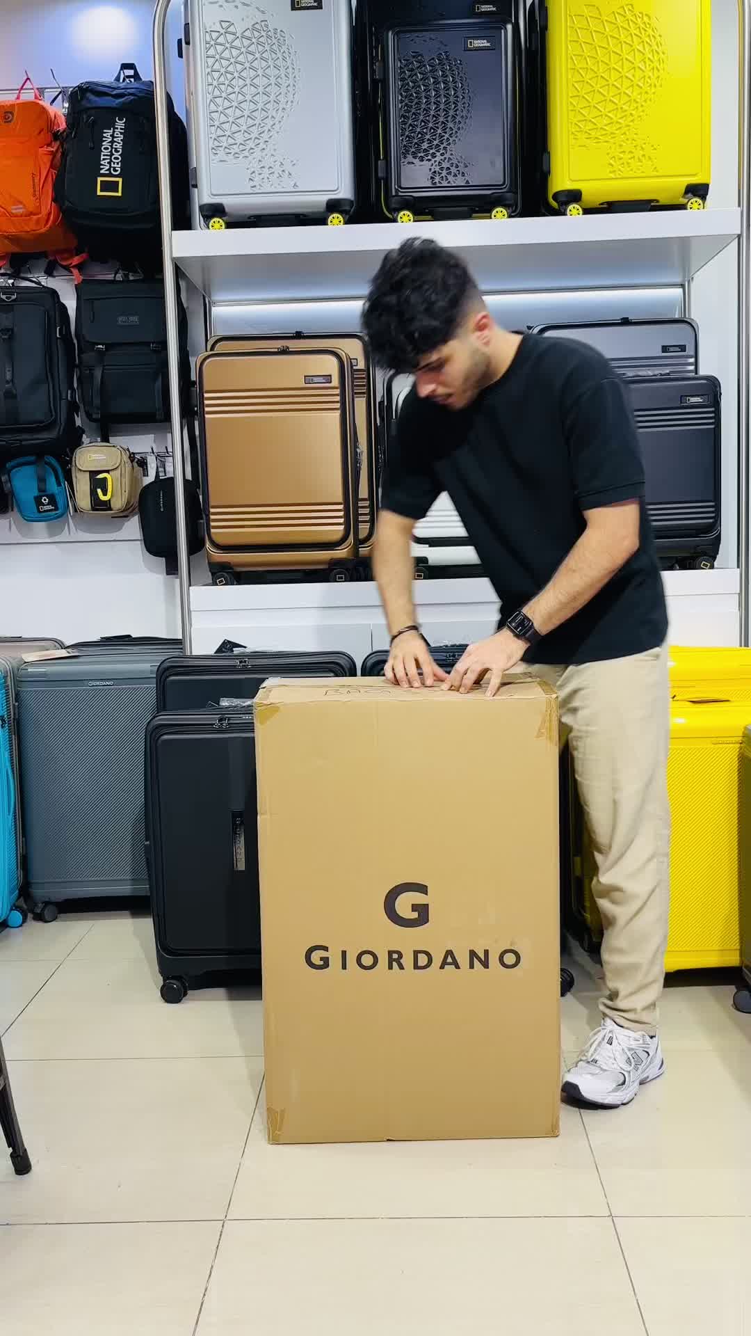 @Mr luggage