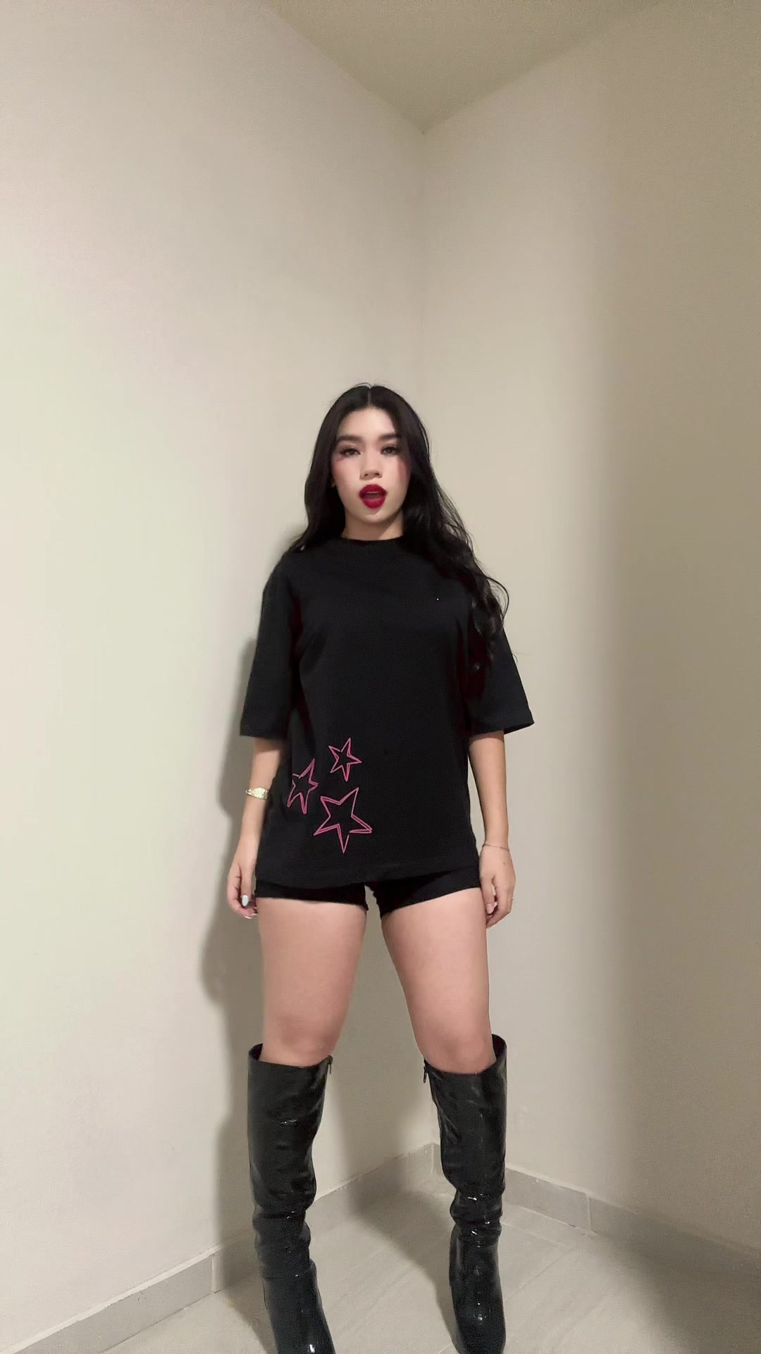 @Exclusive🖋️