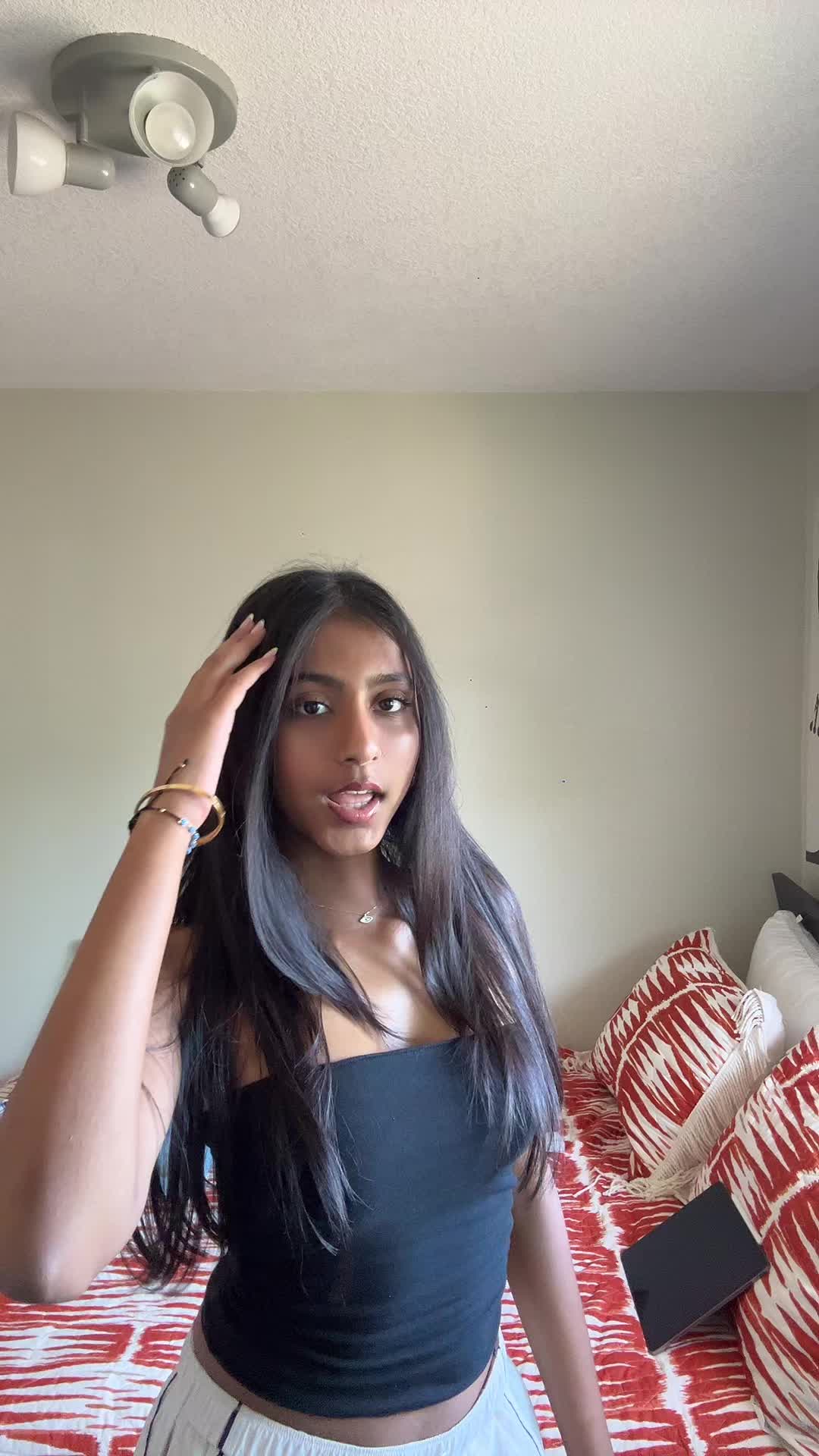 @sanika🌴