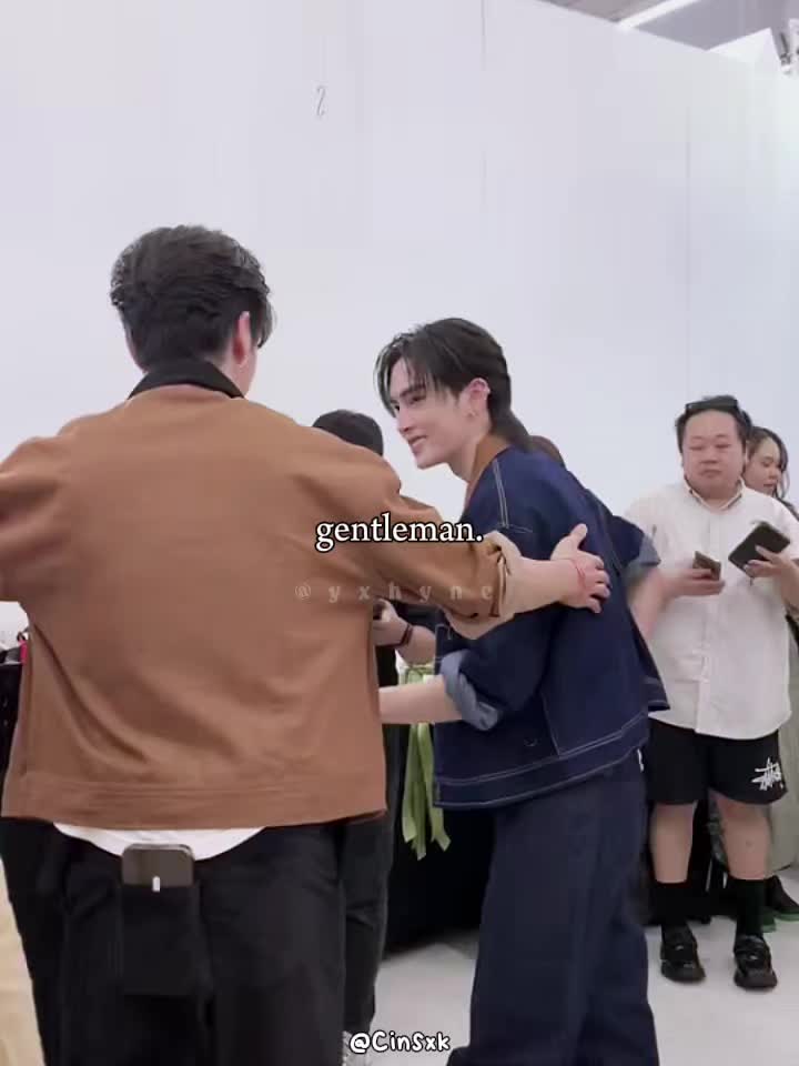 @yxhyne_