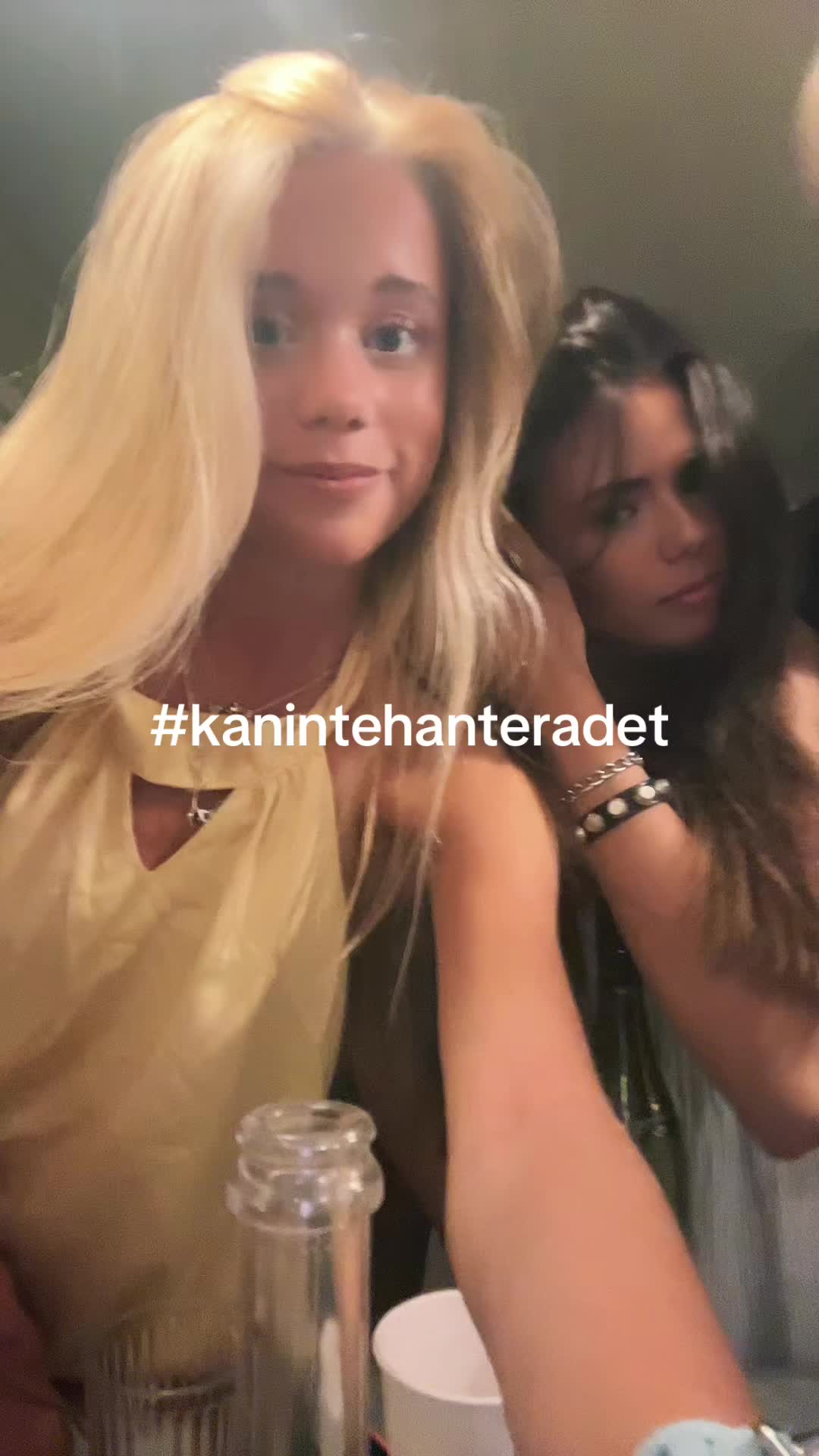 @LH (las hermanas)✌️😇💕💕