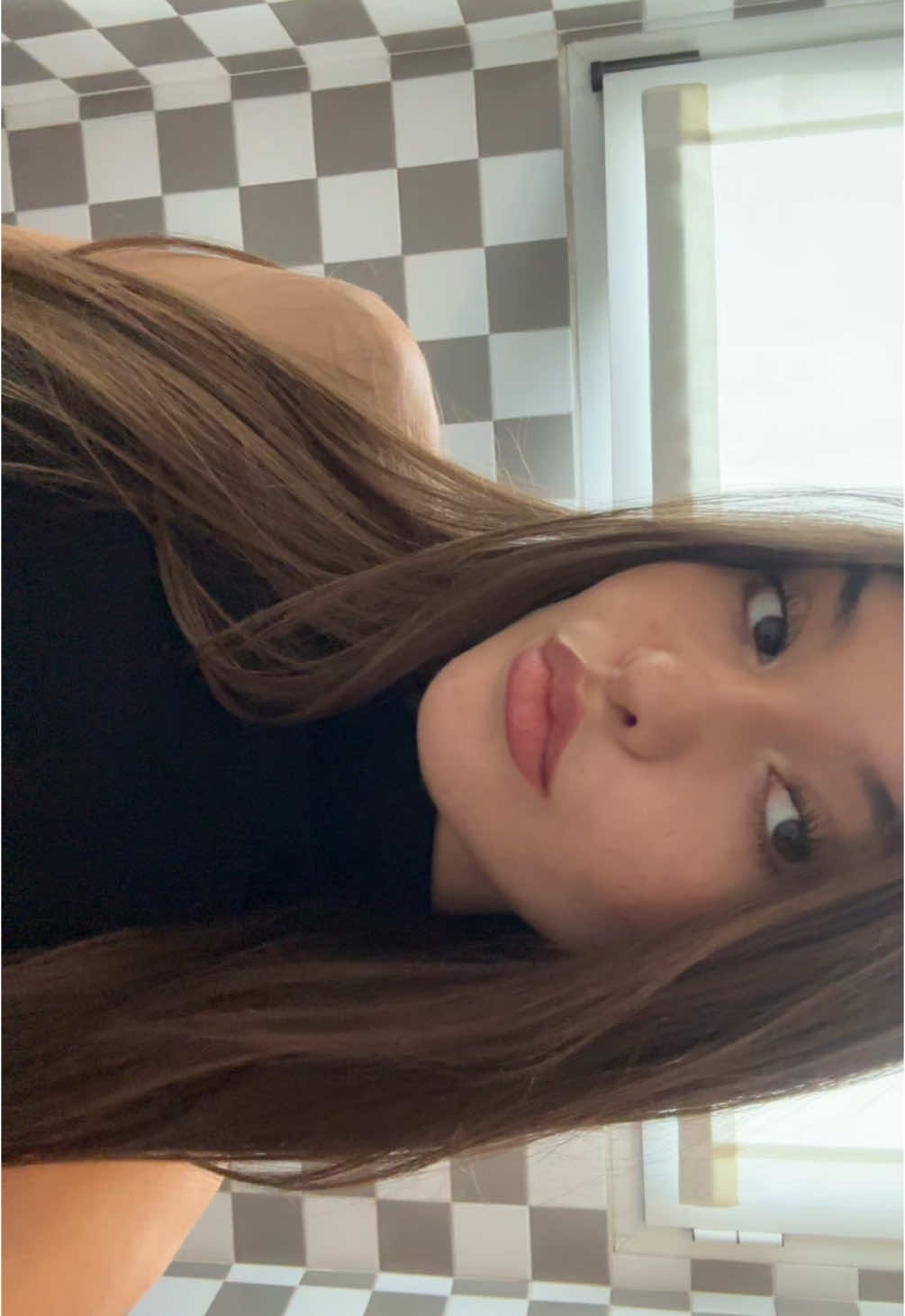 @itsnickynicole01