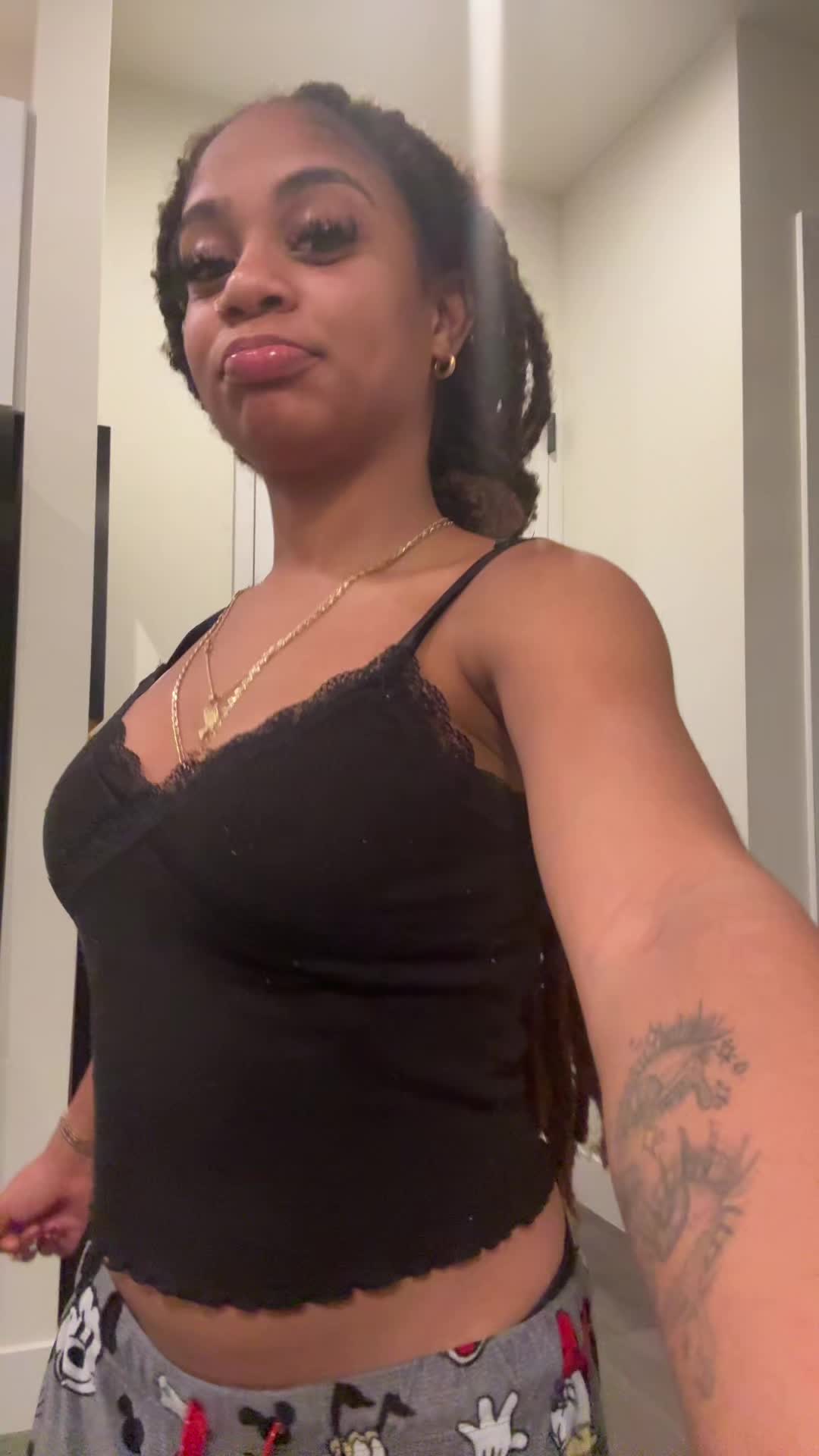 @Jada Cryztal