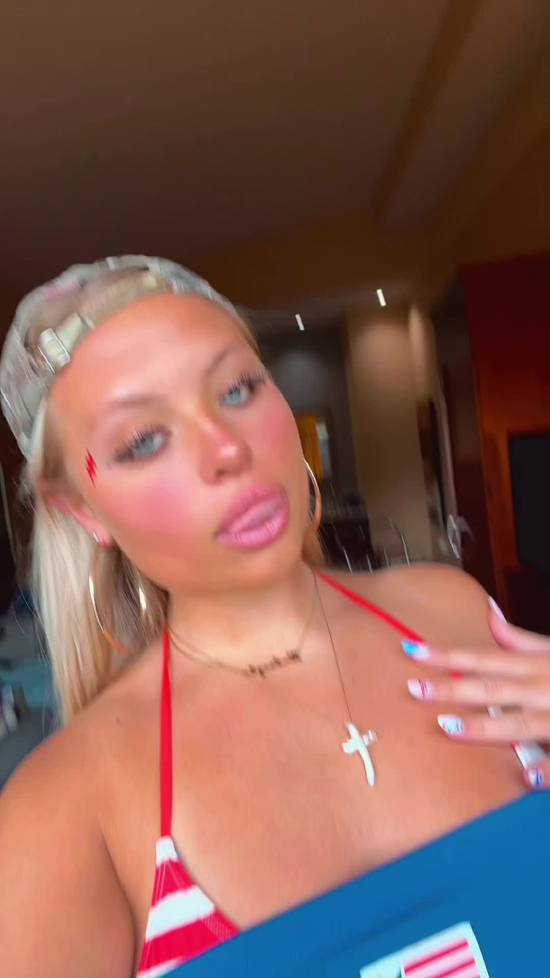 @haleshay14