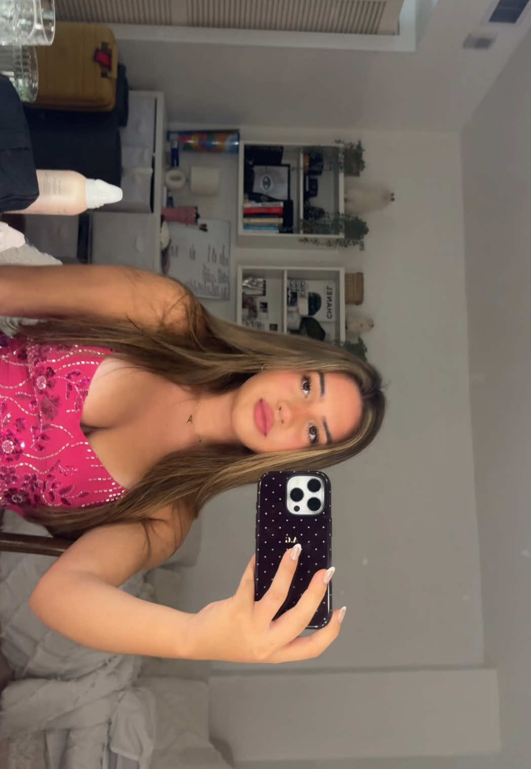 @notallanagonzalez