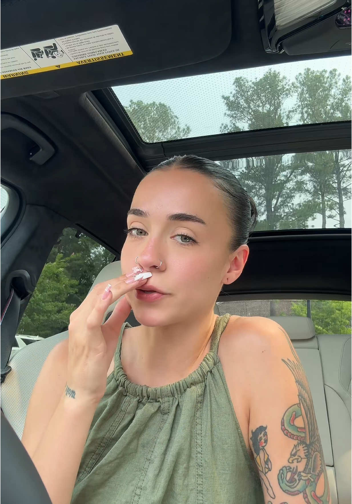 queenkalin (queenkalin) Urlebird