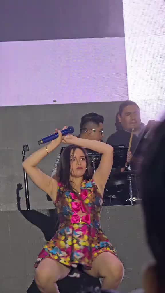 @Kiara Lozano Fan