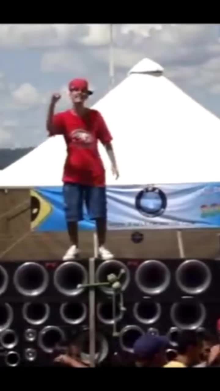 @LetrasLivres