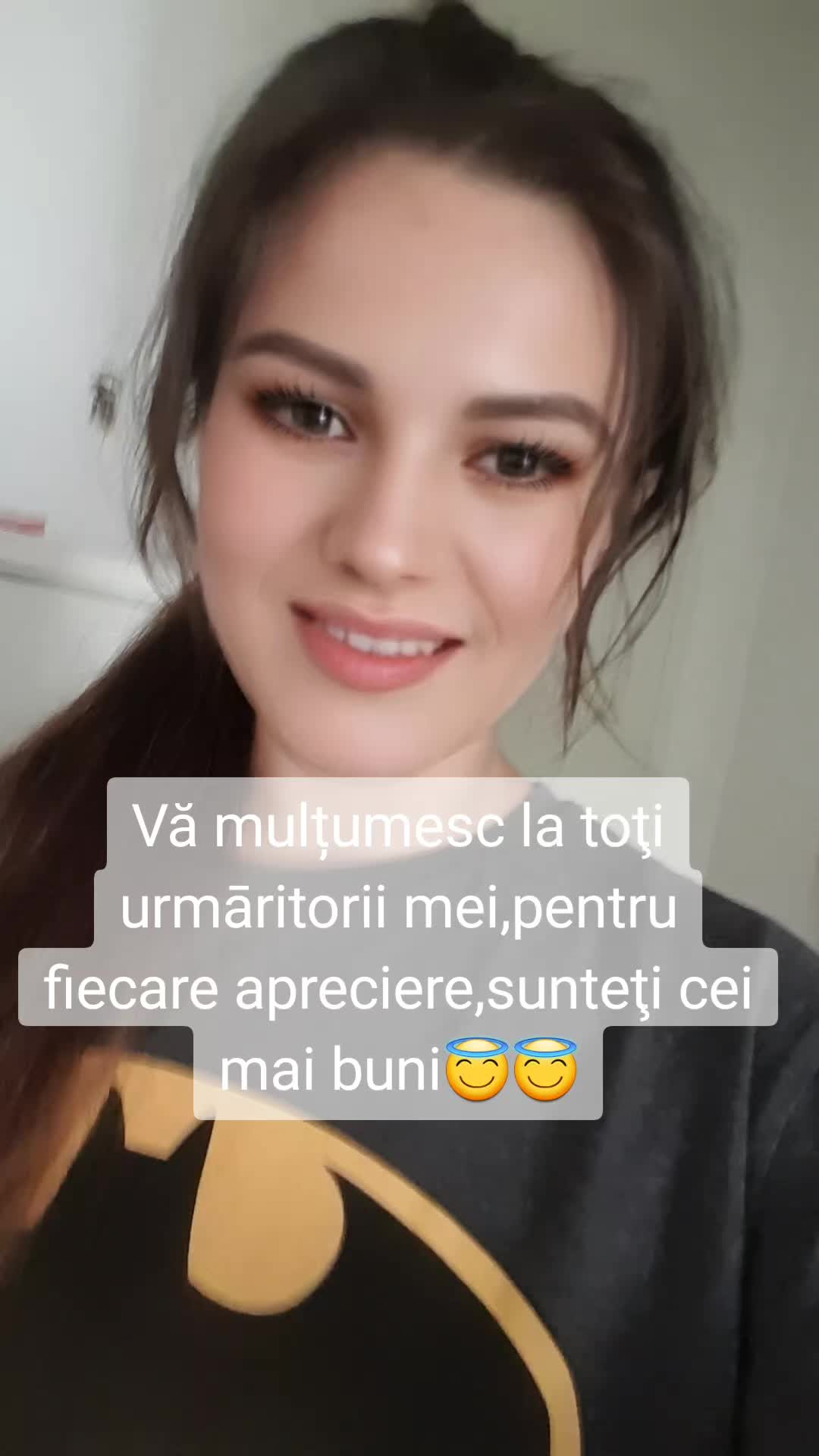 @Dorina💎