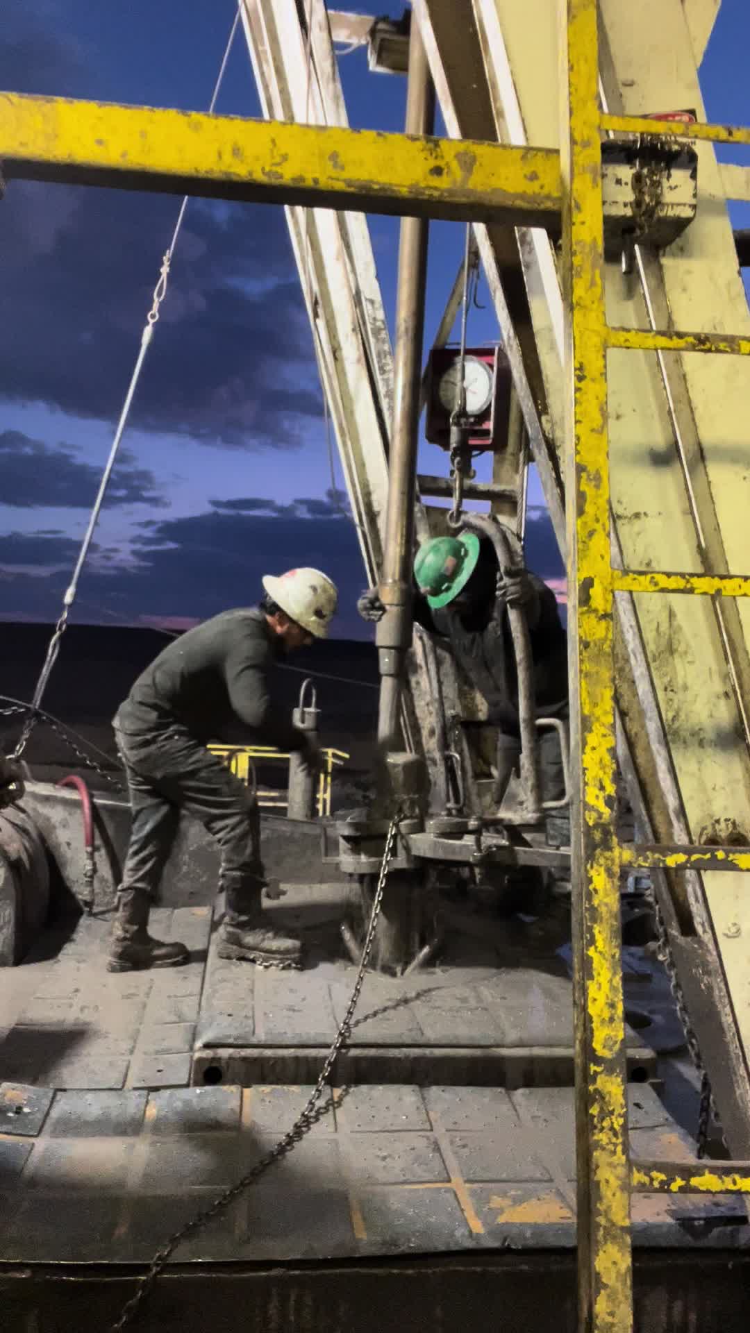 @Anibal 🇬🇹💪💵🛢️