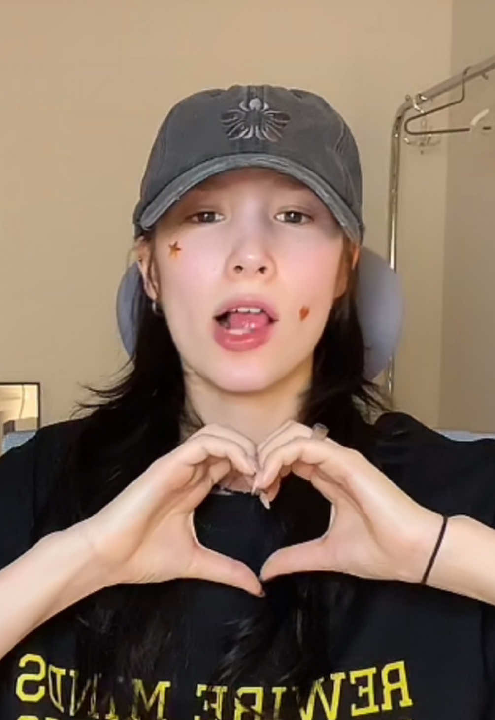 @Kim Yu-Bin 김유빈💜