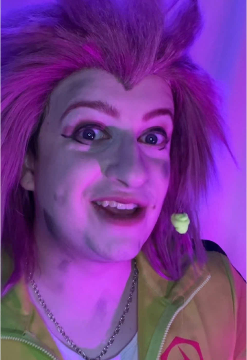 @(,,⊕︿⊗,,)