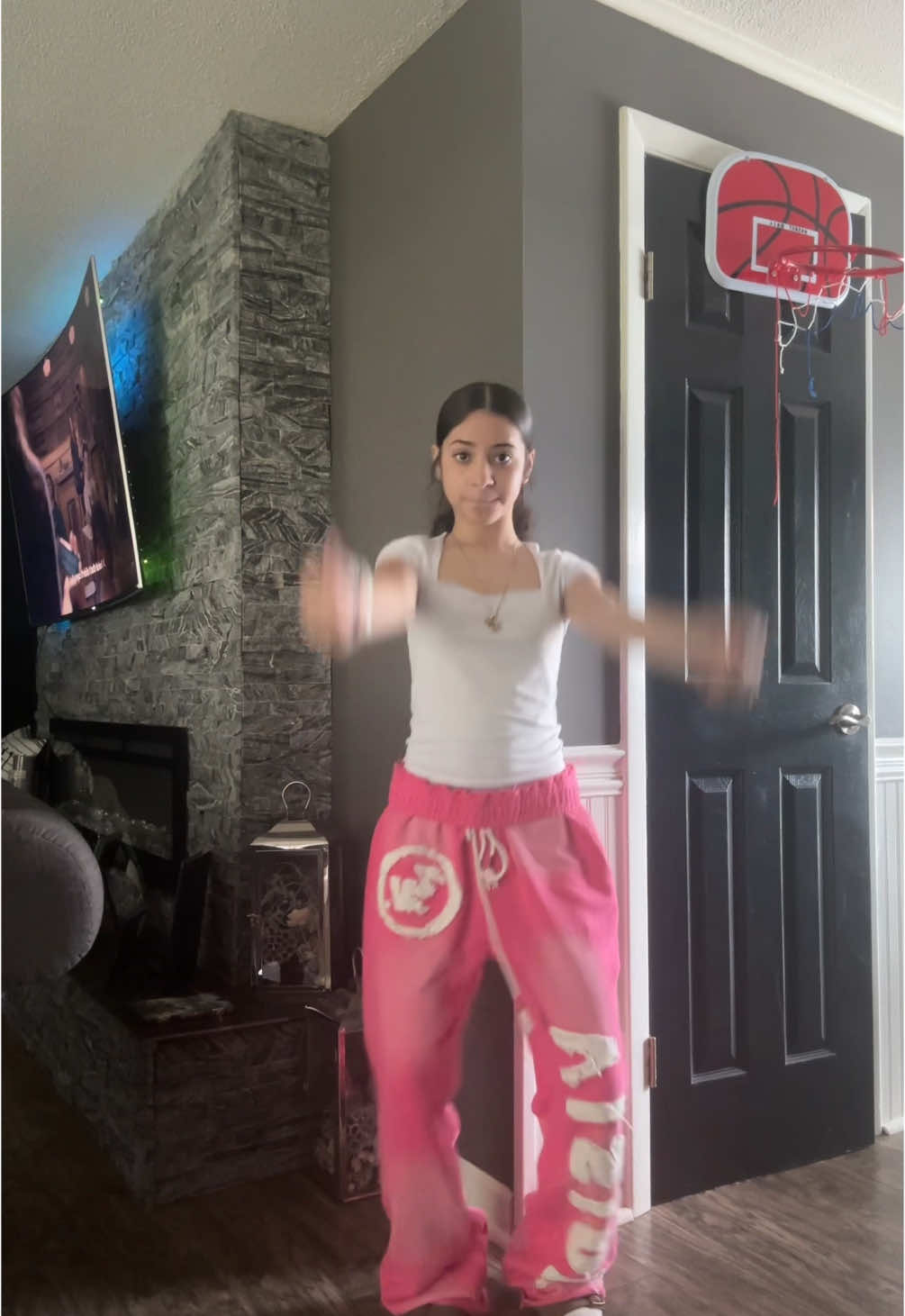 @𝒥ℴ𝓈ℯ𝓁𝓎𝓃𝓂𝒶𝓇𝒾ℯ