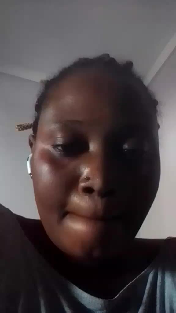 @APEKEADE 1🦋