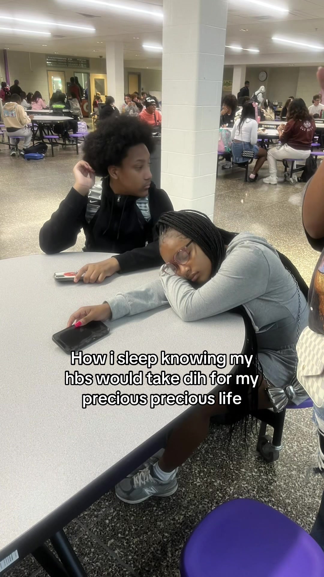 @ohshesrandom