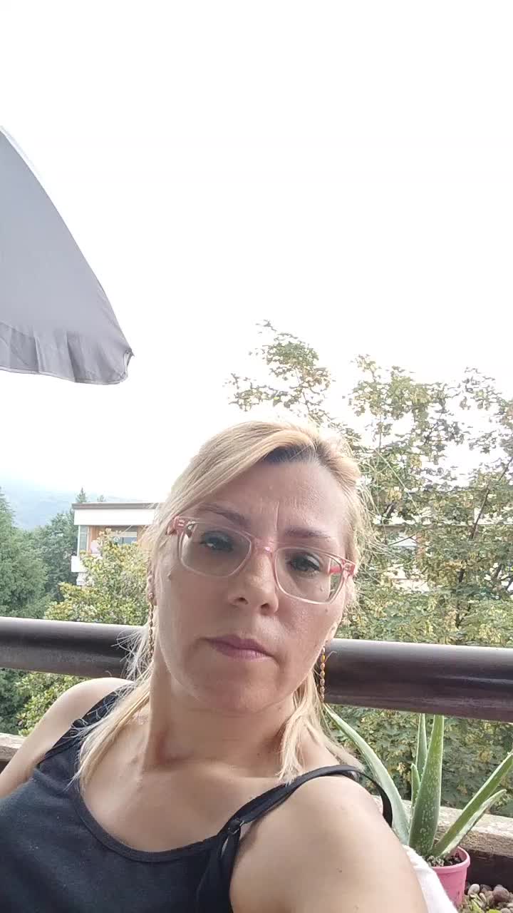 @Blondina