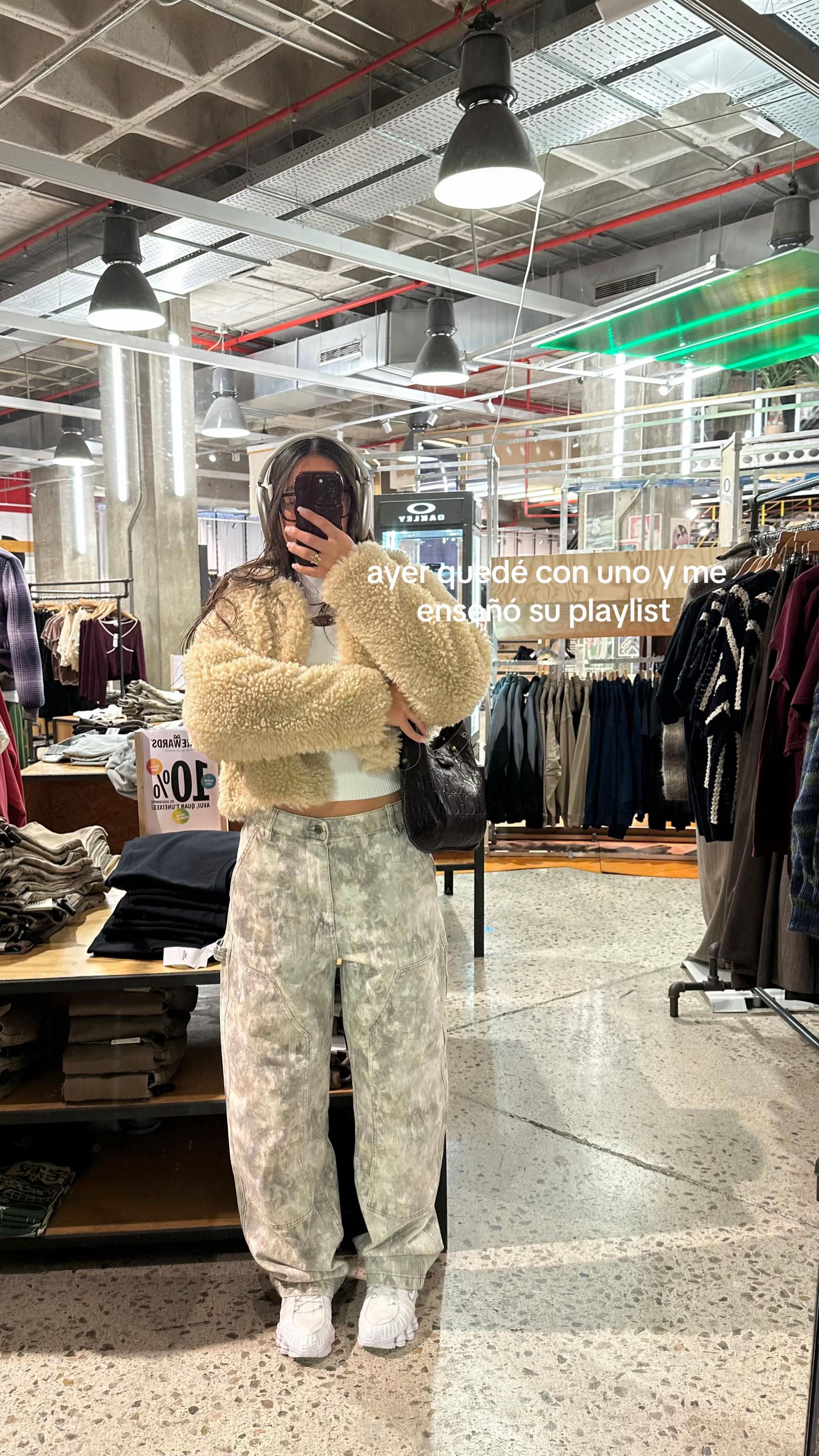 @Sil 🦈