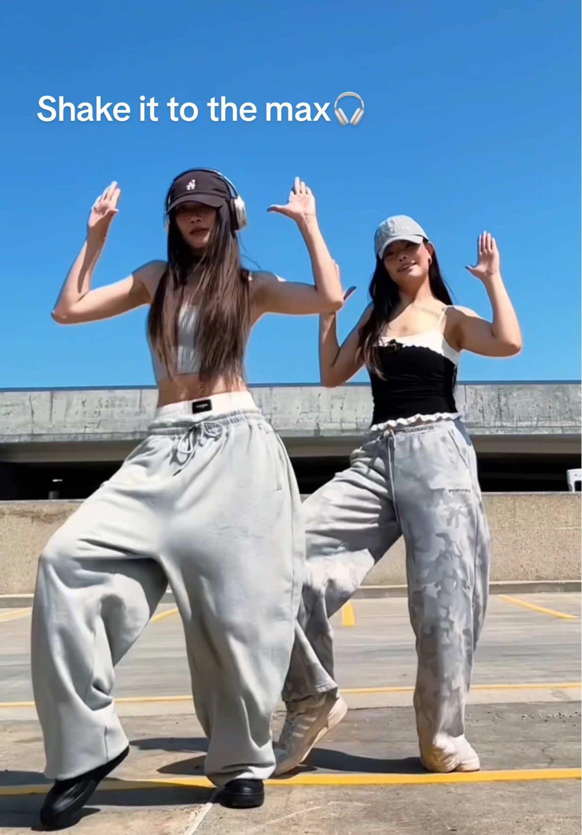@iiitsLeah