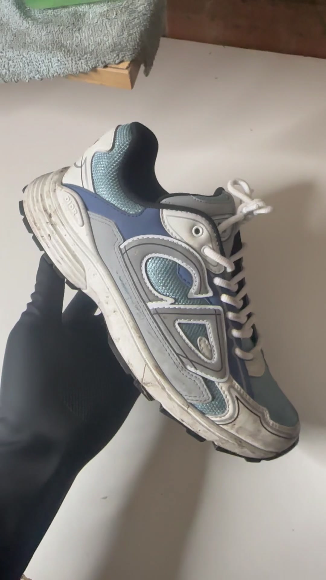 @Step Clean👟🧽