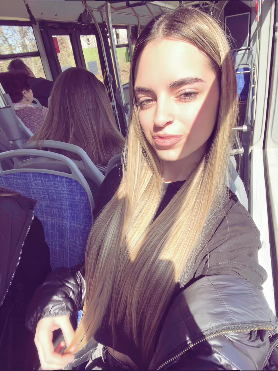 @једна плава друга гарава💜