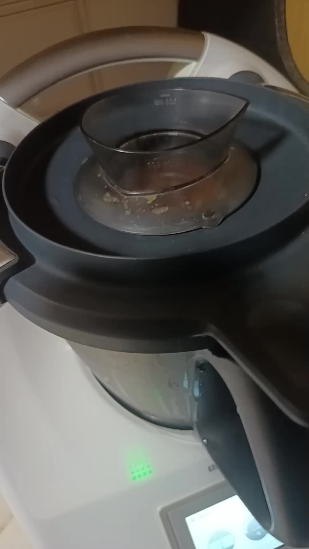 @ملابس دكرى