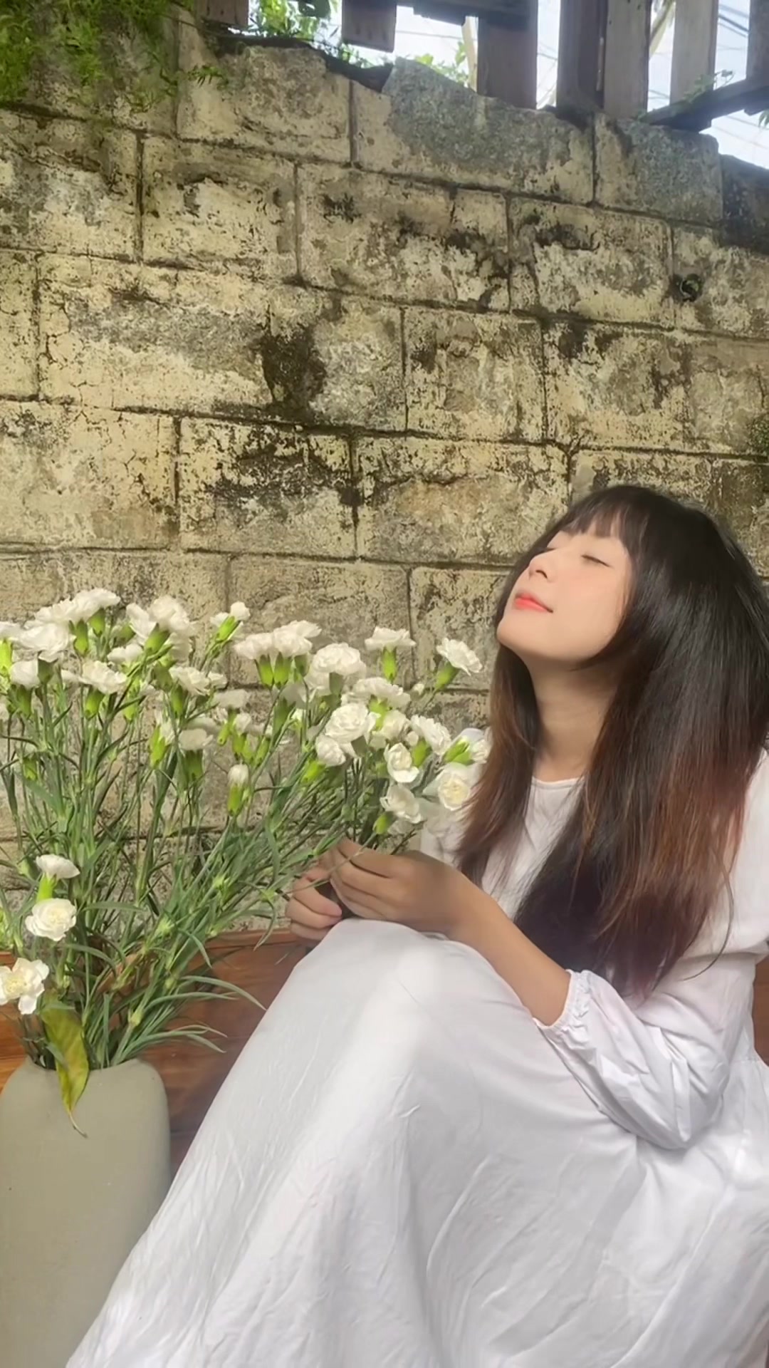 @Thor Th&uacute;i đi dạo 🐰