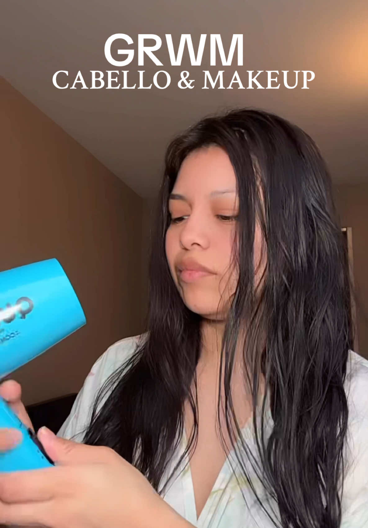 @caroshuper