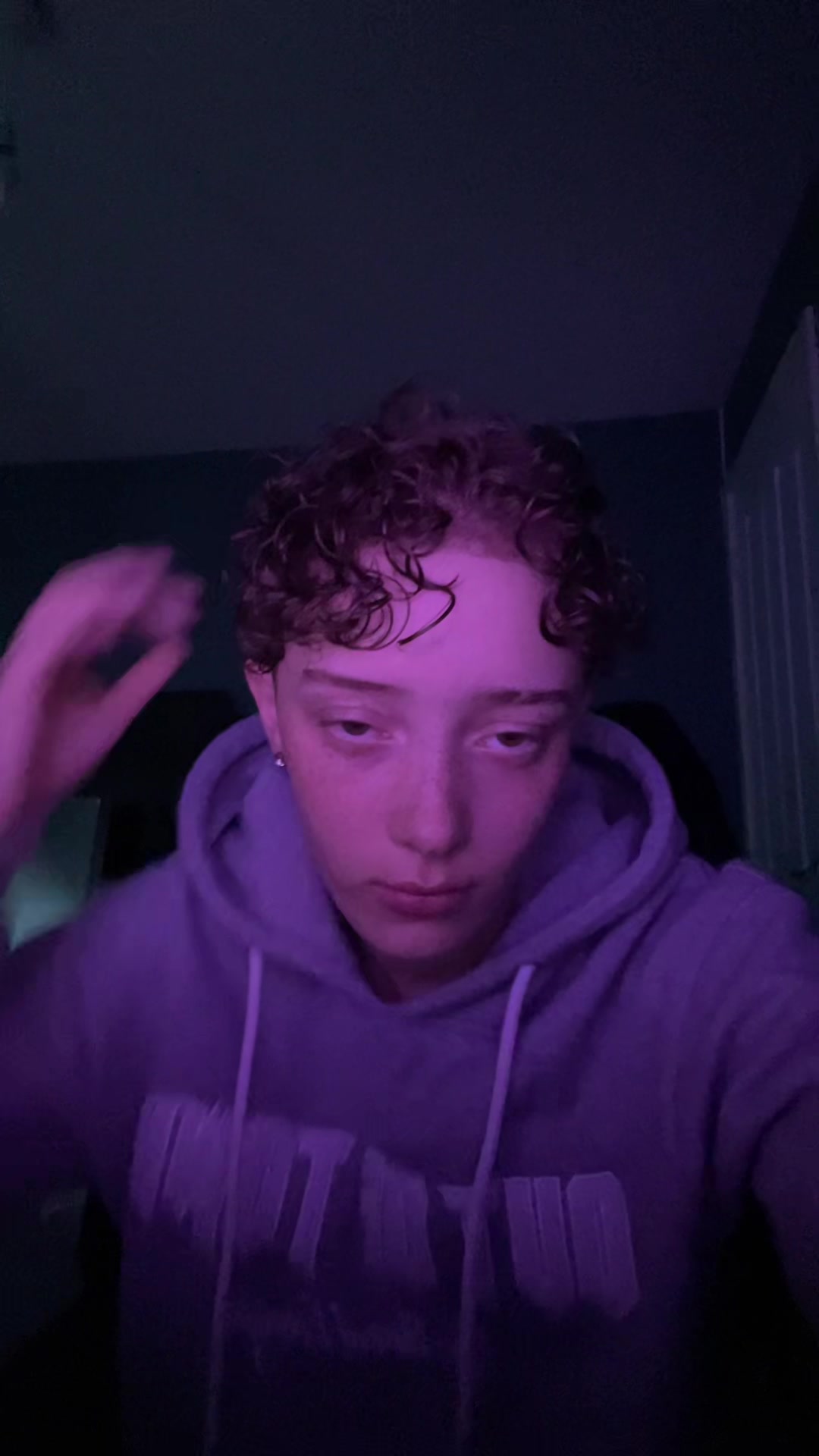 @GfGetsMeWetter😩