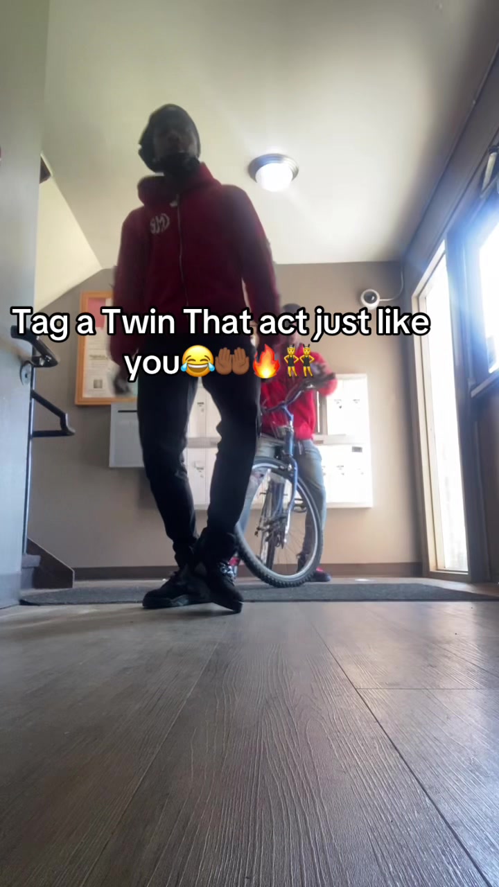 @LilMarr🤪🤪🔥🔥