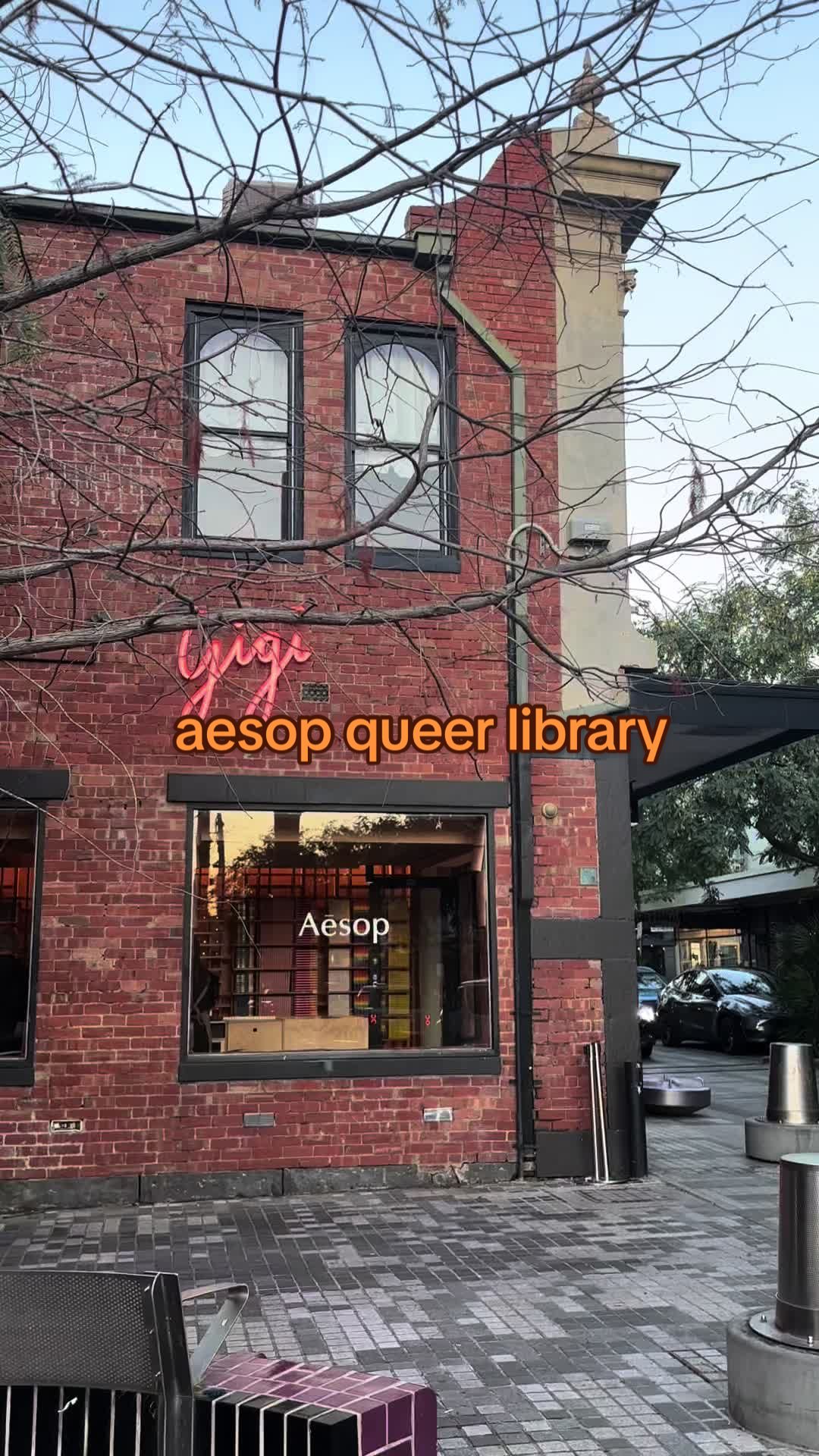 @alainadeanwrites 📚