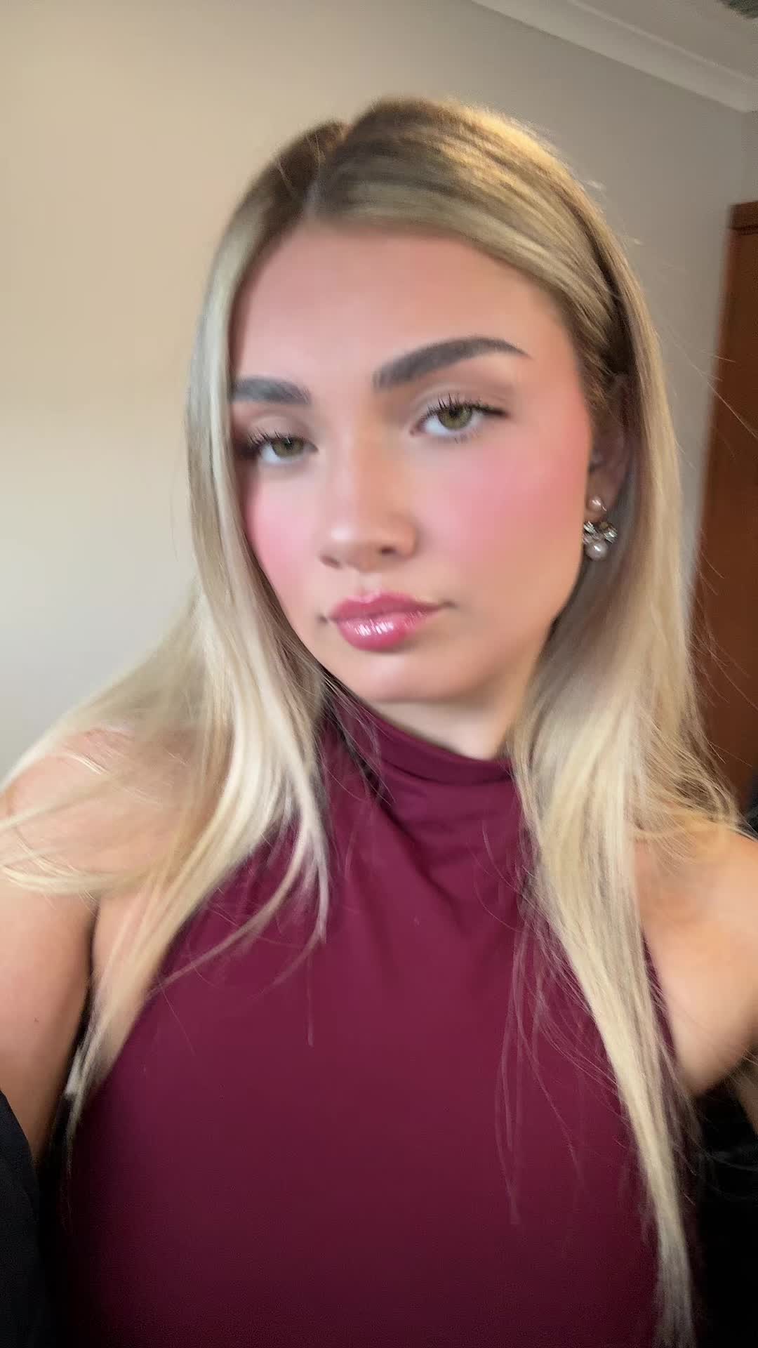 @lily