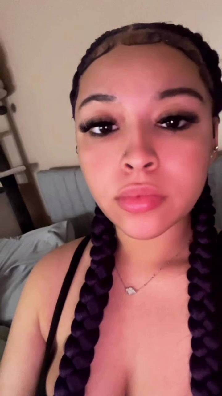 @🕷️