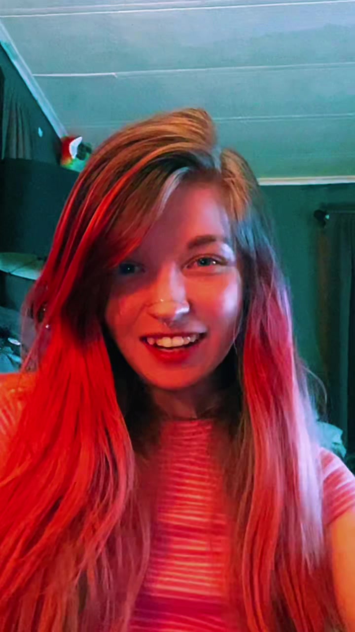 @alyx louise