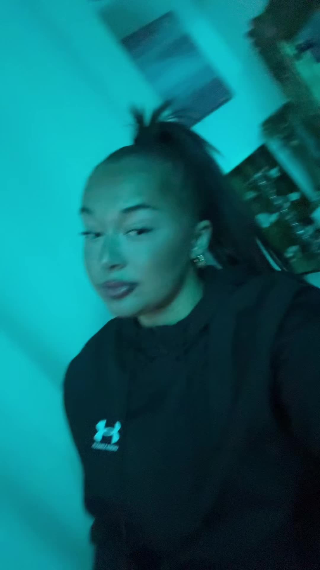 @Nefertitibtyᥫᩣ