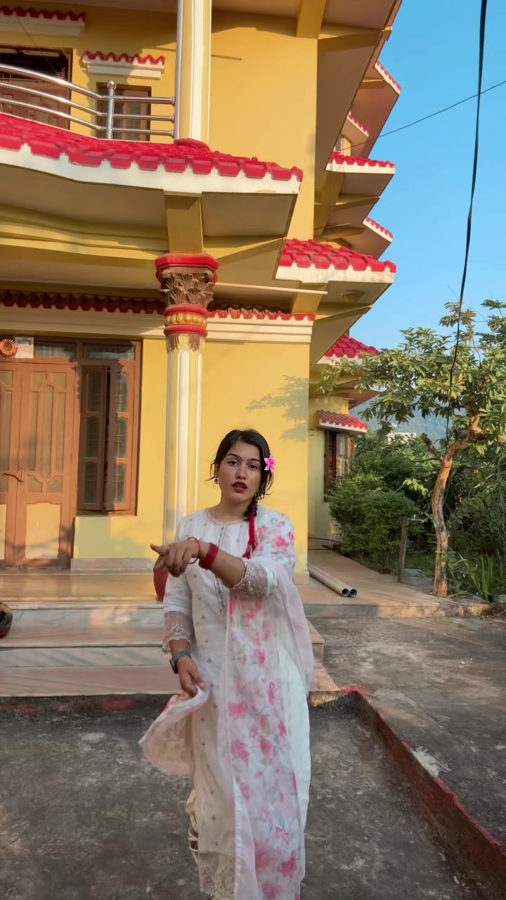 @Aayushma✨