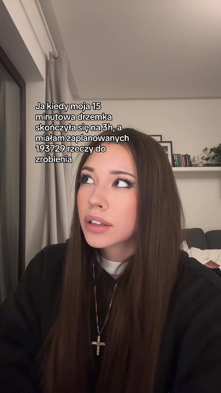 @Julka🌚