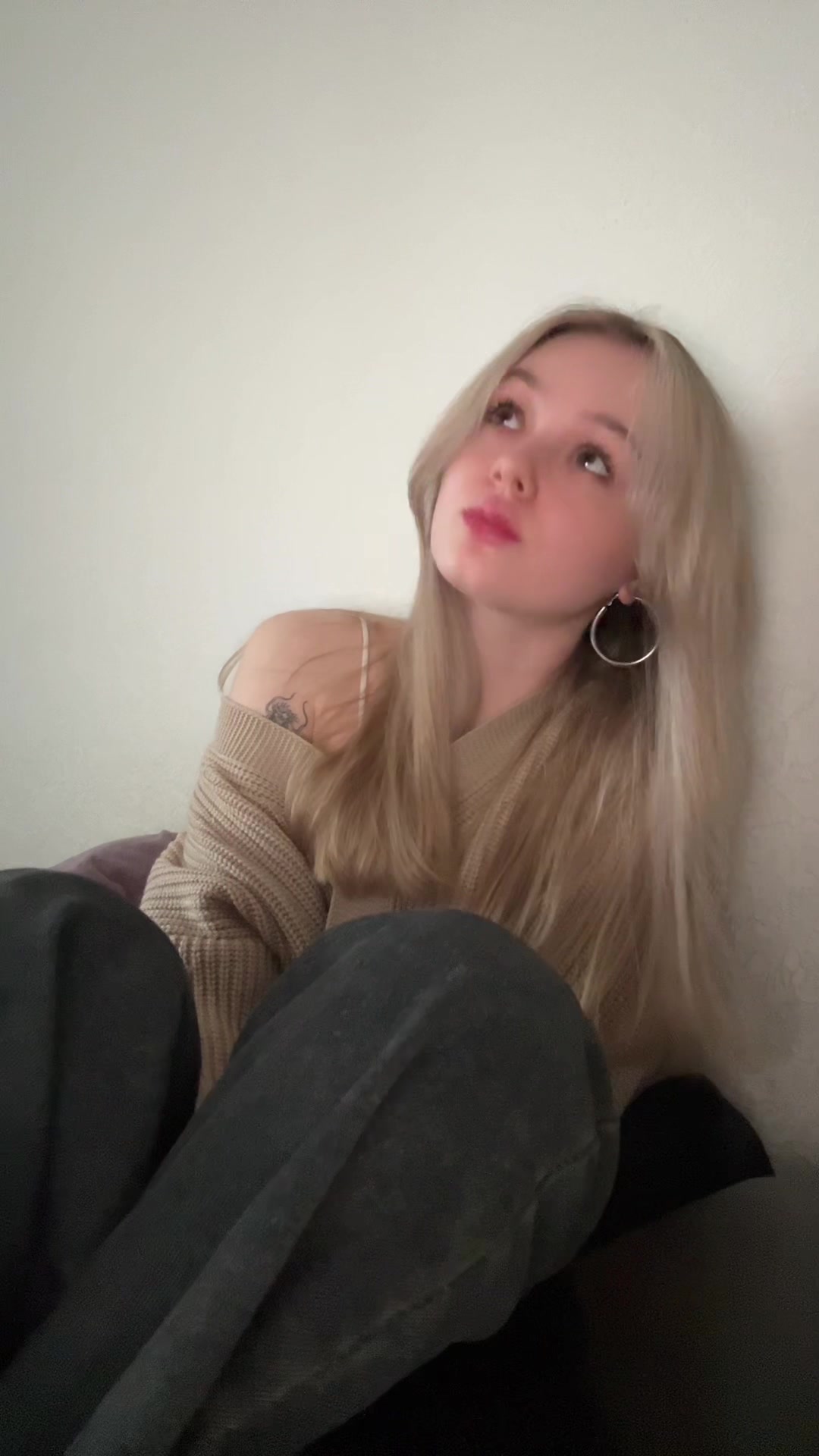 @nelesya