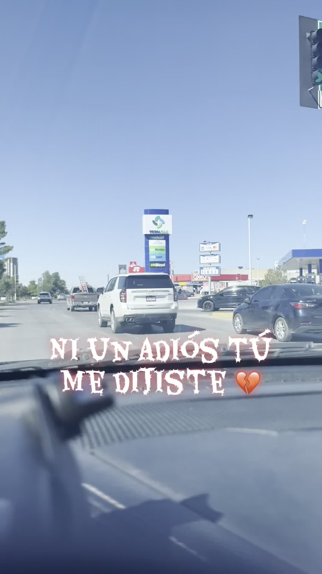 @Cristal 🦋💫