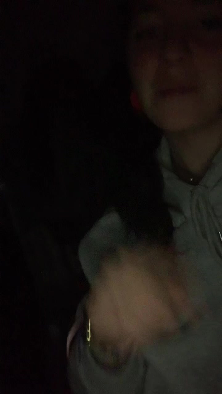 @Laura💗📲