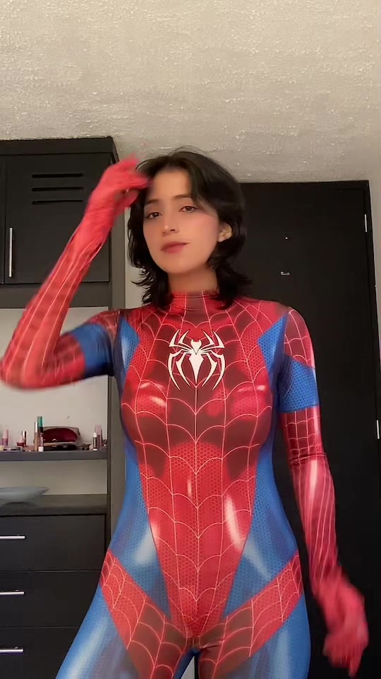 @Danielavaus