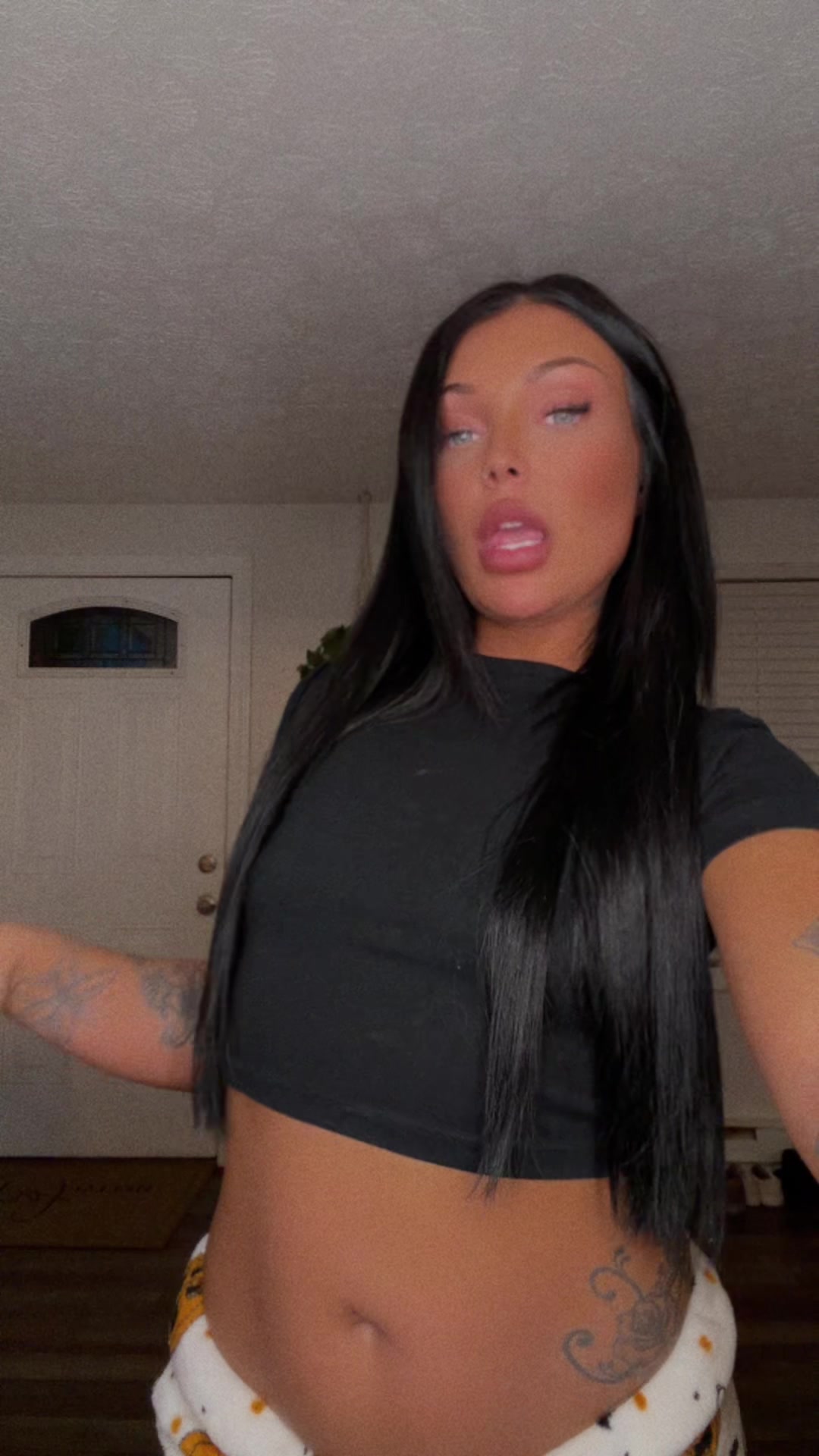 @nakiascamman