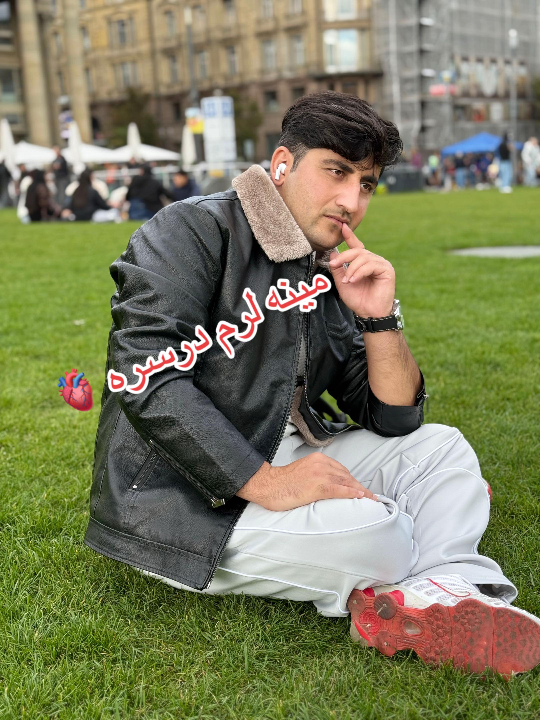 @Sahil Khan Zwak🇦🇫🇩🇪