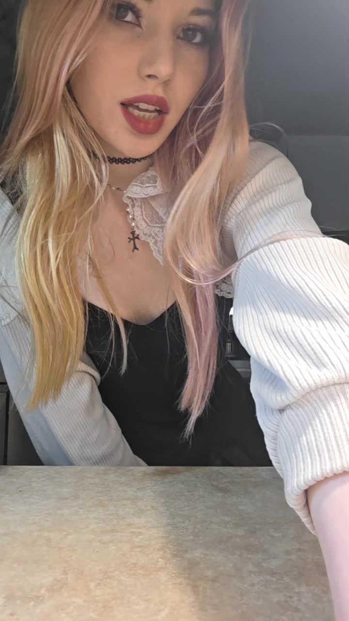 @Bunnygirl🐰