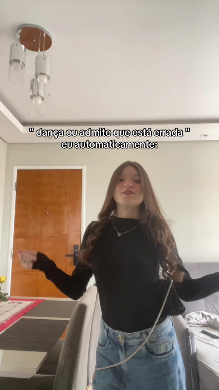 @Fernandacontee