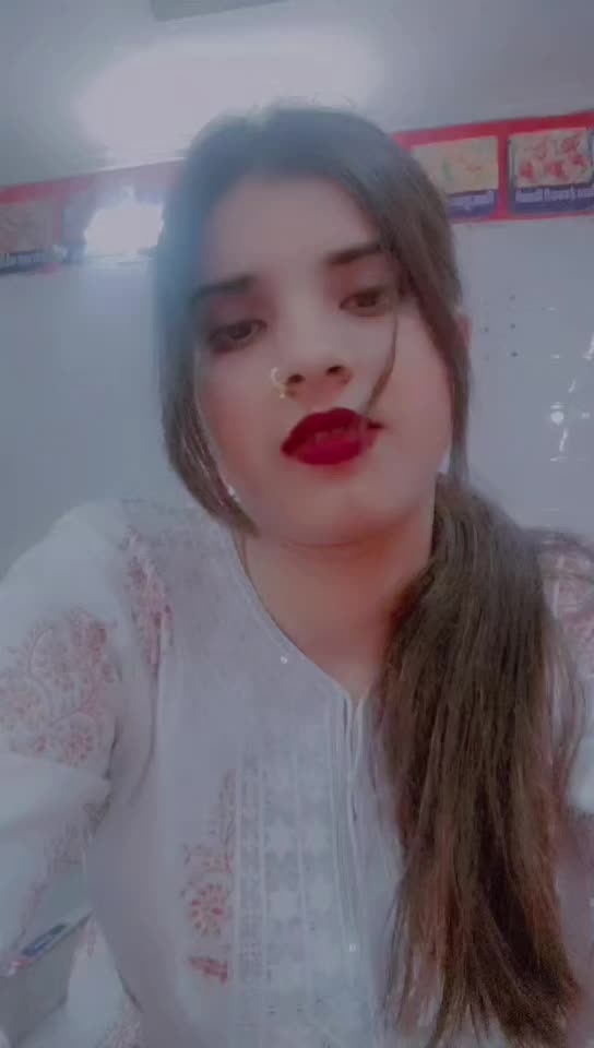 @Bhojpuri Queen 👑