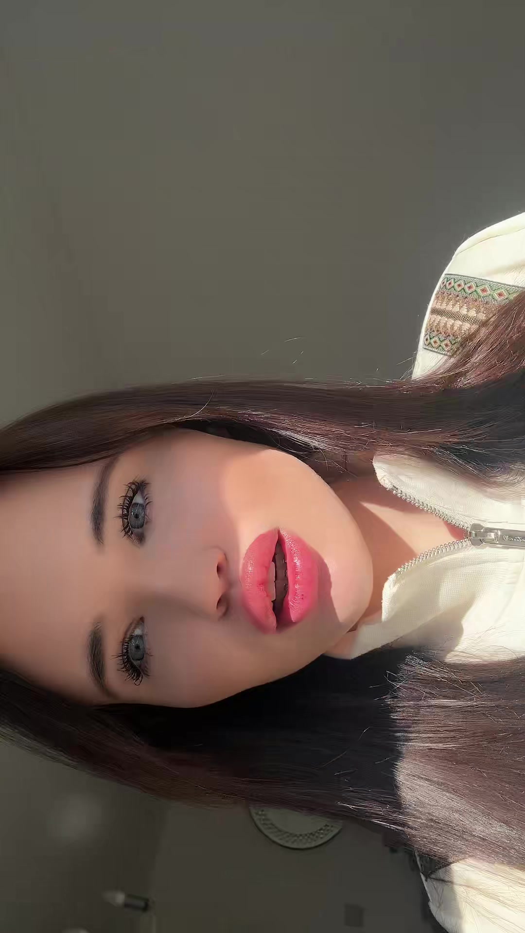 @avadilworthxx