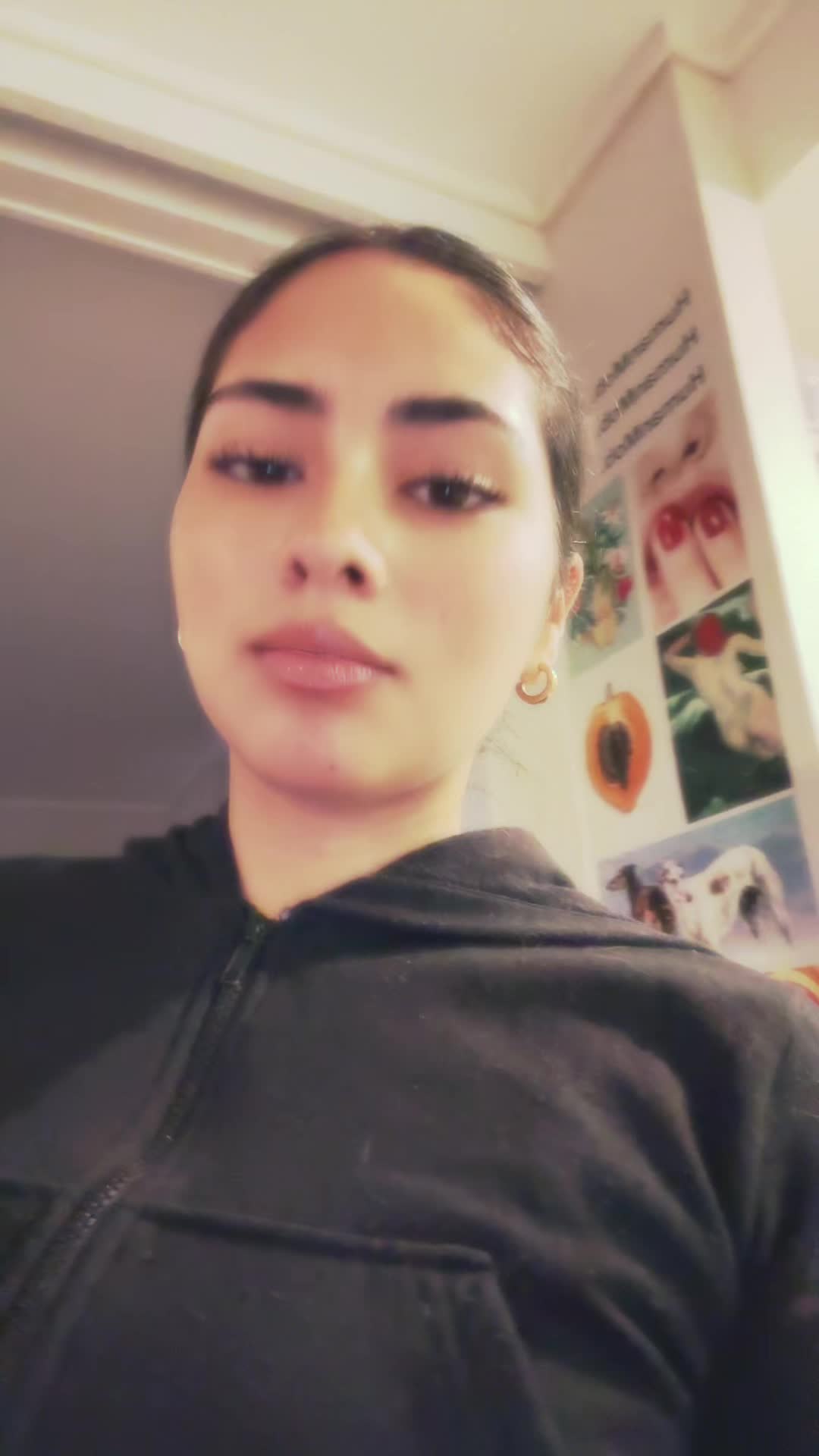 @𝒴𝒶𝓃𝓀𝒶.