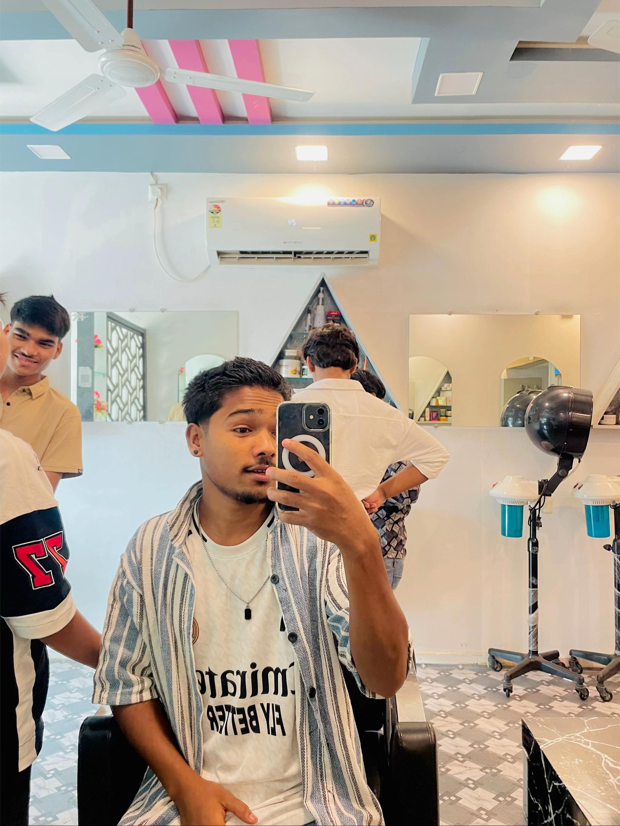 @B.B 10 🩸