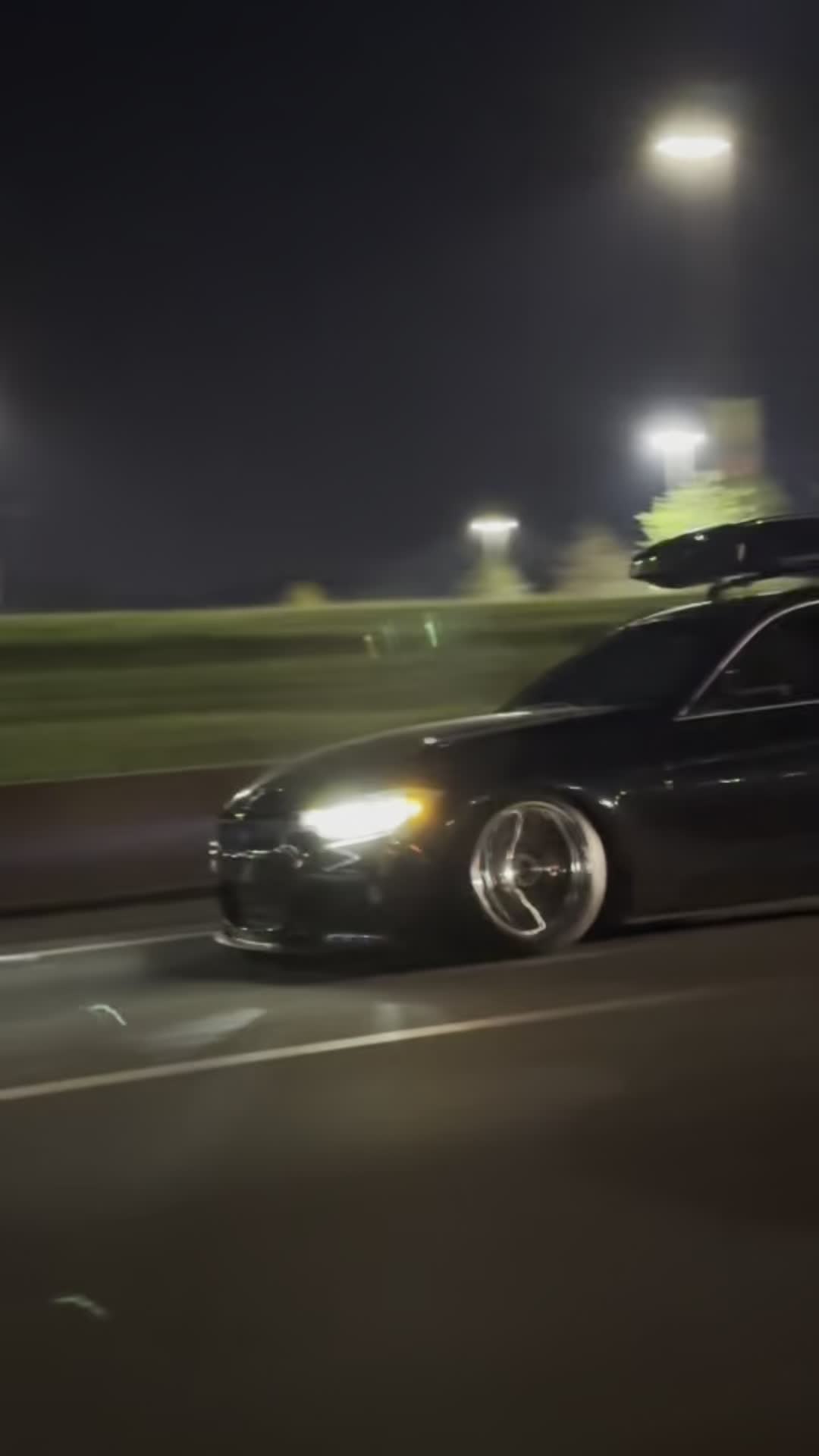 @wavyy.abdian